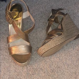 Mk wedges